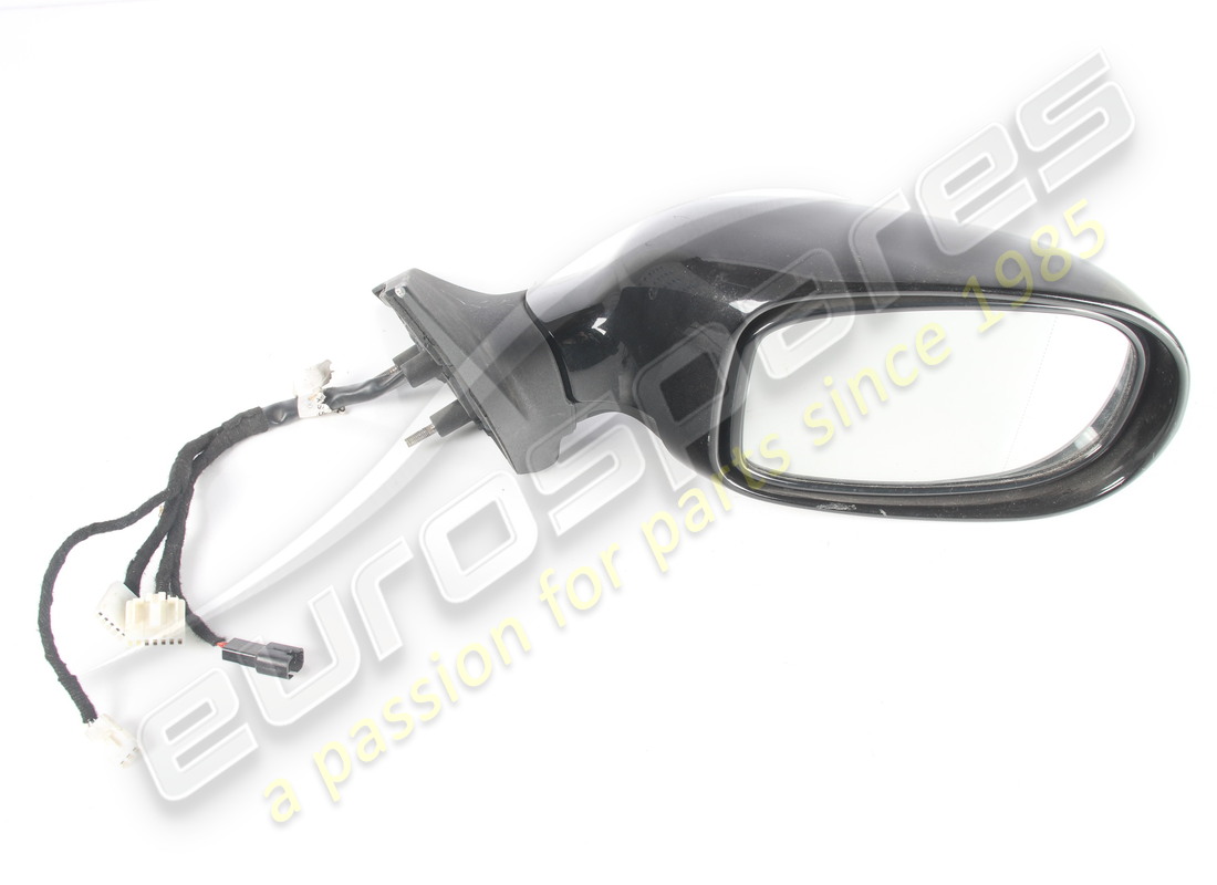 used ferrari rh external rear mirror. part number 68976810 (1)