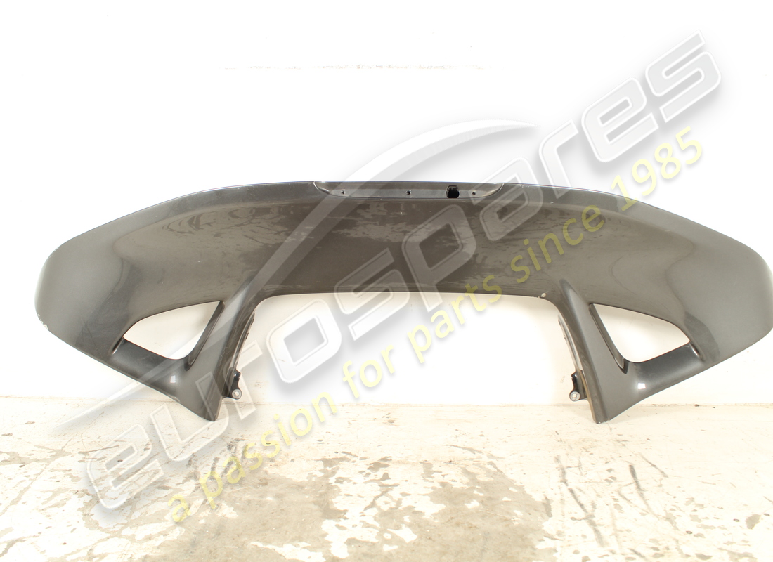 damaged ferrari complete rear spoiler. part number 949122 (1)