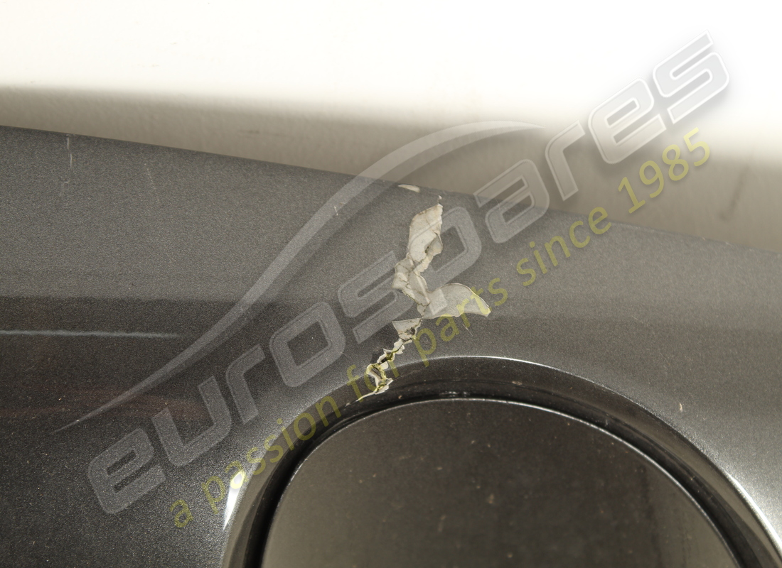 damaged ferrari complete rear spoiler. part number 949122 (10)