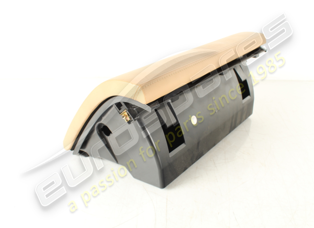 used maserati complete glove compartment. part number 980139367 (4)