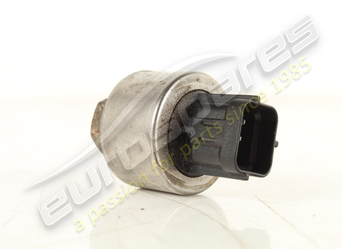 USED Maserati PRESSOSTAT . PART NUMBER 65628200 (1)