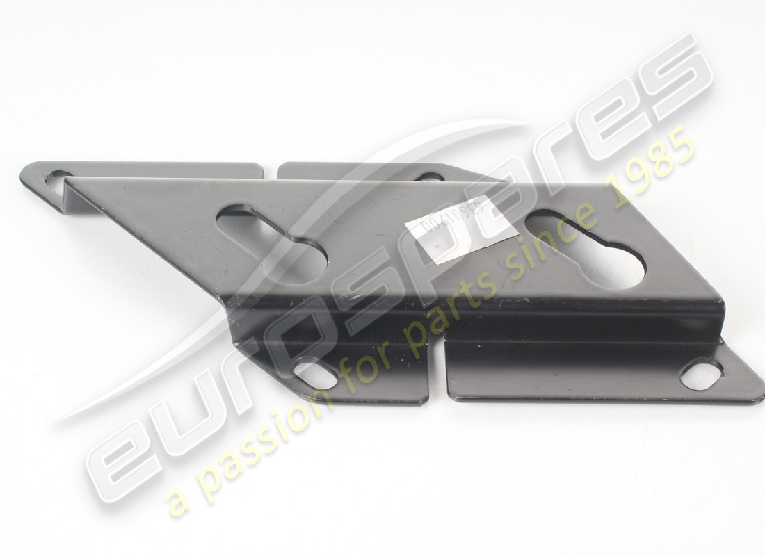 new ferrari rh plate for fixing weel. part number 63601900 (3)