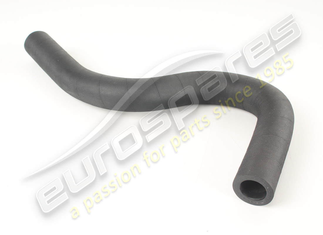new aston martin heater hose, water valve to water pump. part number 1r12890861ad (1)
