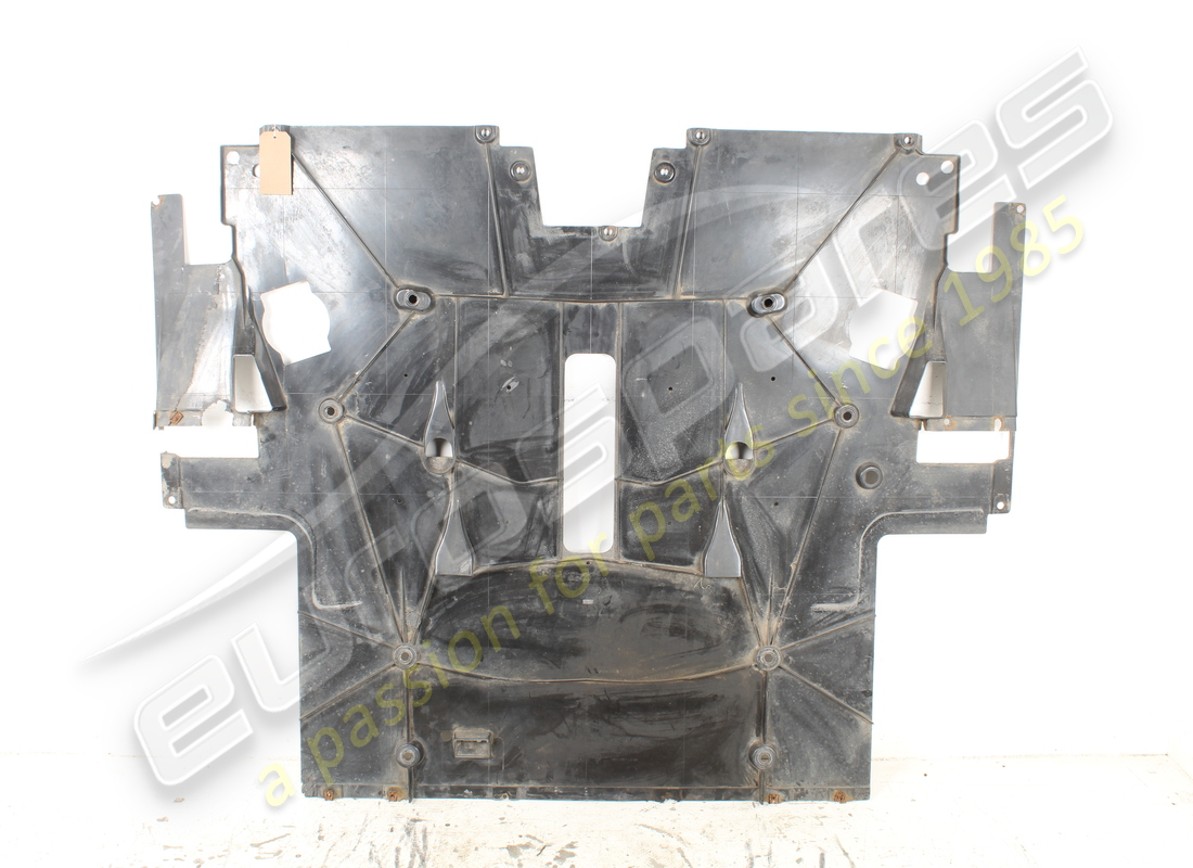 DAMAGED Ferrari REAR UNDERBODY SHIELD . PART NUMBER 84200000 (1)