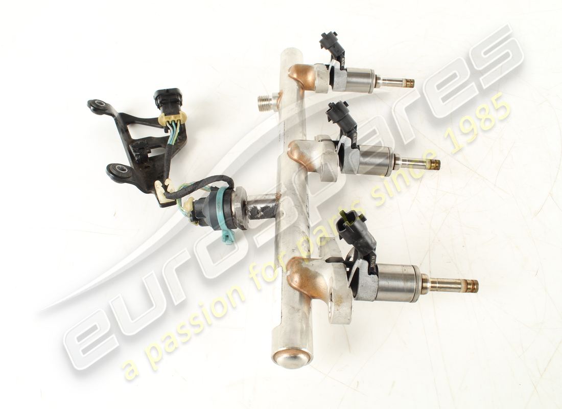 USED Ferrari COMPLETE FRONT RH FUEL PIPE . PART NUMBER 311300 (1)