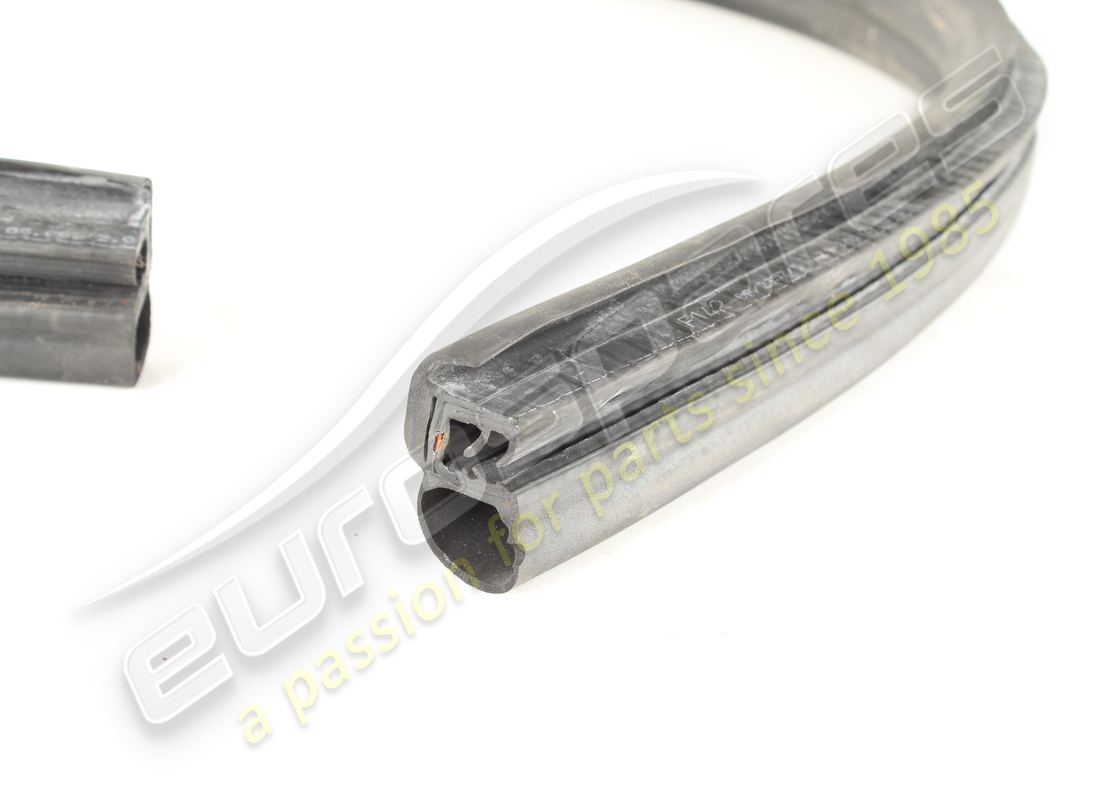 used ferrari lower seal. part number 83987400 (2)