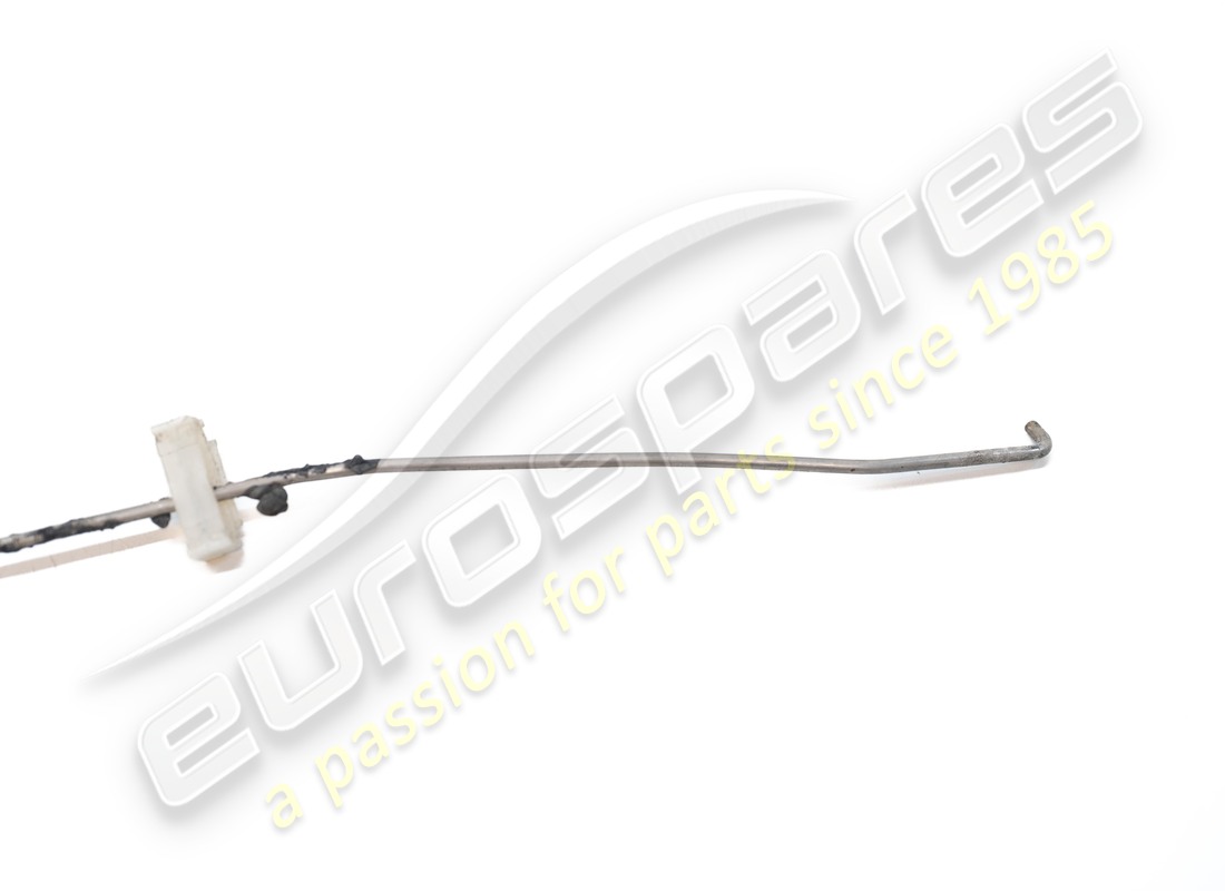 USED MASERATI RH SAFETY CONTROL TIE-ROD. PART NUMBER 66132400 (3) used maserati rh safety control tie-rod. part number 66132400 (3)