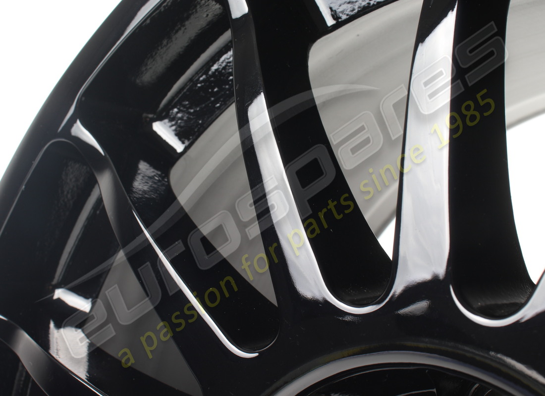 NEW LAMBORGHINI SUPER TROFEO WHEEL SET (BOLT ON). PART NUMBER EAP1721815 (3) new lamborghini super trofeo wheel set (bolt on). part number eap1721815 (3)