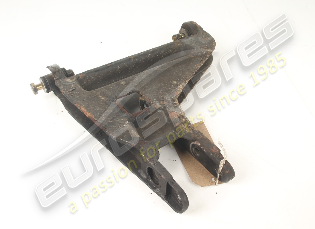 used ferrari lh front suspension lower lever. part number 115707 (6)