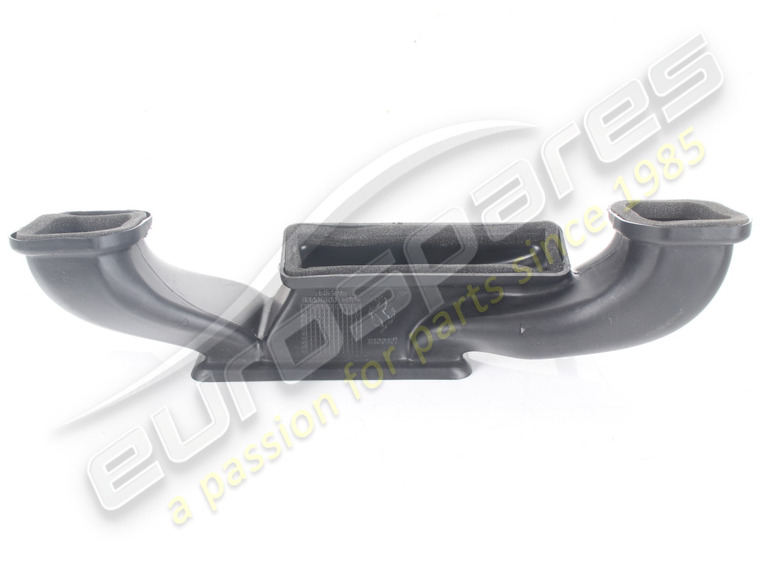 USED Ferrari CENTRE DUCT . PART NUMBER 88201500 (1)