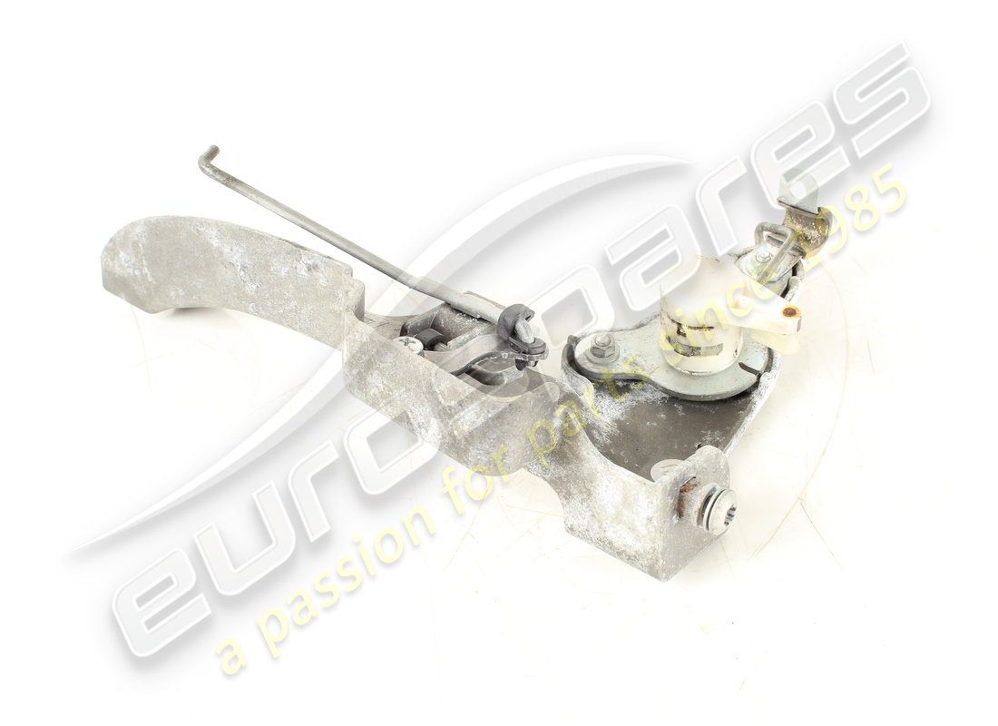 USED Maserati LH FRONT DOOR HANDLE BOX . PART NUMBER 68001900 (1)