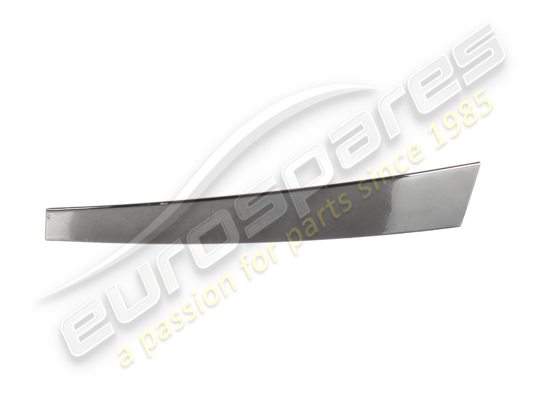 USED Maserati RHR OUTER TRIM . PART NUMBER 67066500 (1)