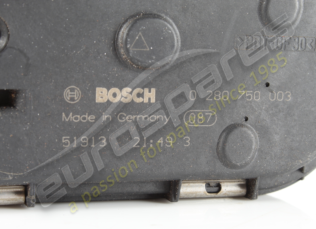 USED FERRARI THROTTLE BODY. PART NUMBER 329966 (5) used ferrari throttle body. part number 329966 (5)