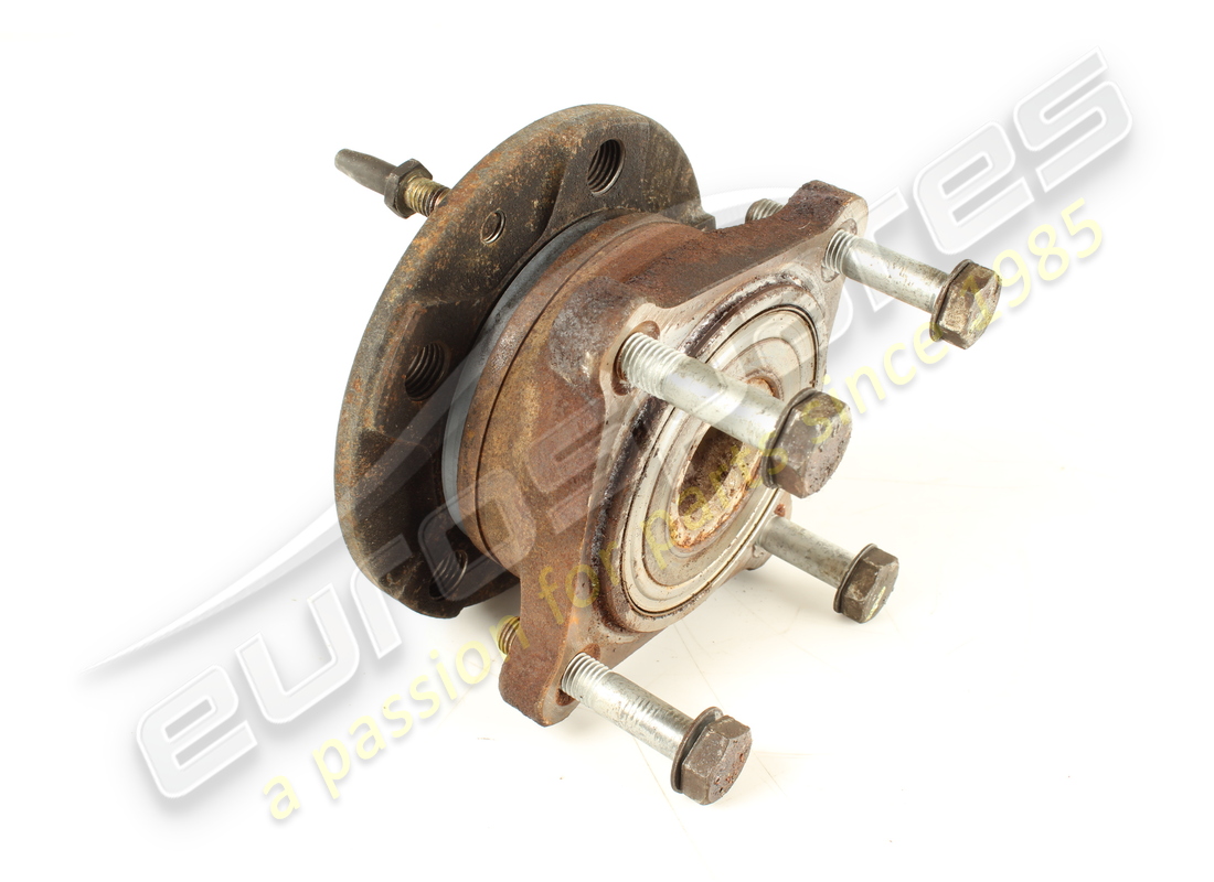 used ferrari front/rear hub bearing complete. part number 157900 (4)