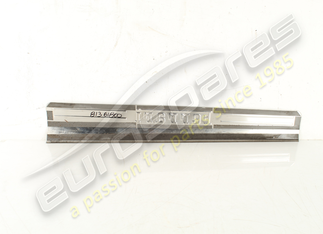USED FERRARI RH KICKPLATE. PART NUMBER 81361800 (2) used ferrari rh kickplate. part number 81361800 (2)