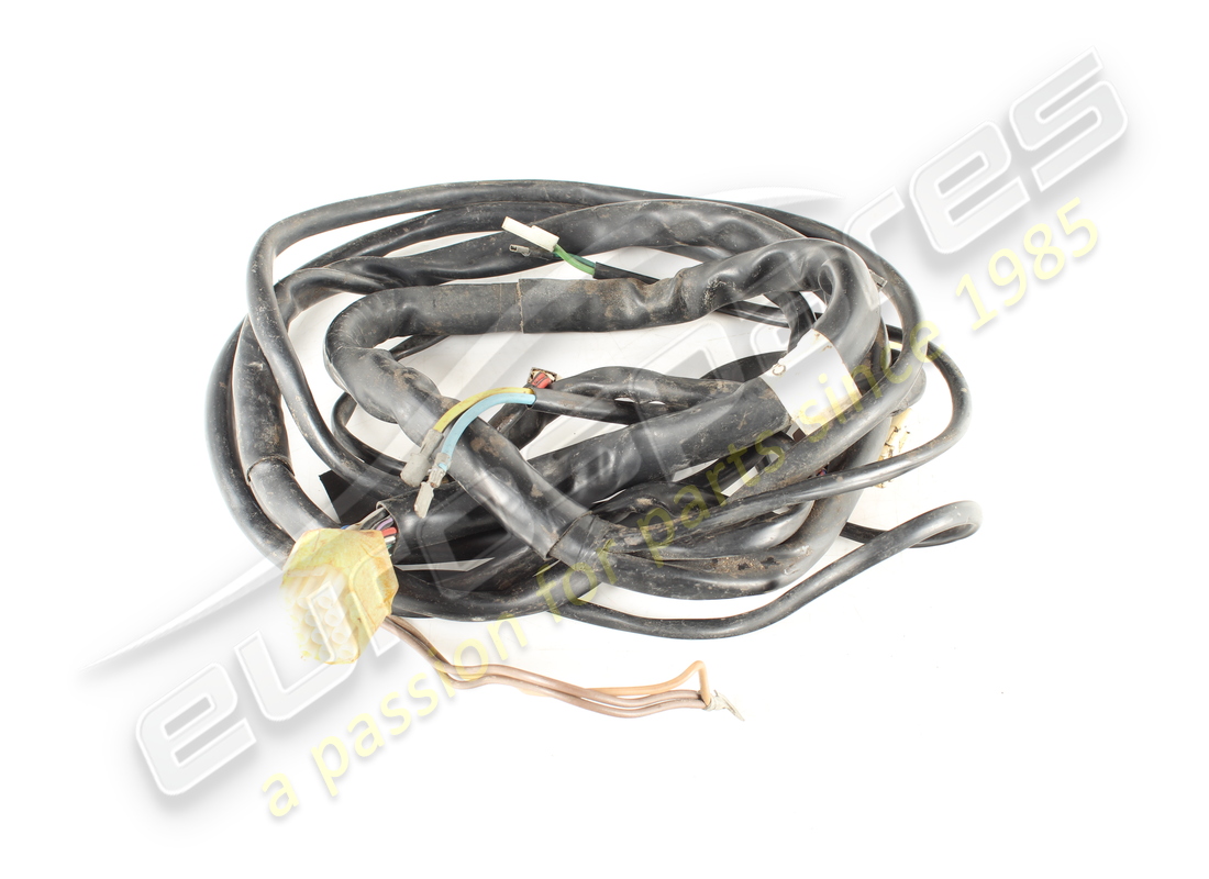 used ferrari lh door cables. part number 2578057110 (1)