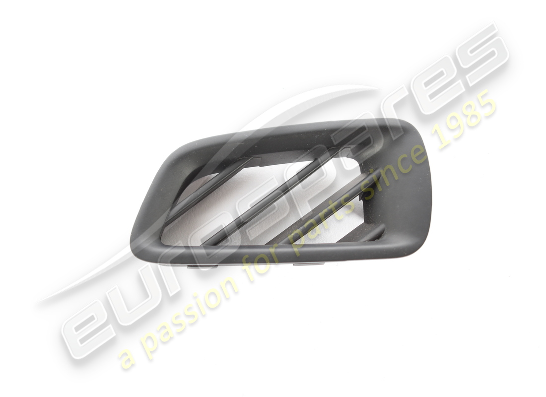used ferrari rh demister surround. part number 88518900 (1)
