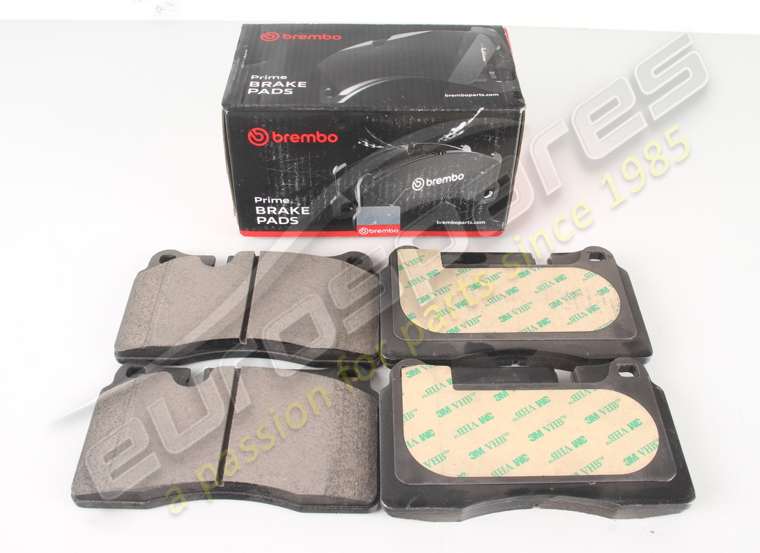 NEW OE BRAKE PAD KIT . PART NUMBER 0032000561 (1)