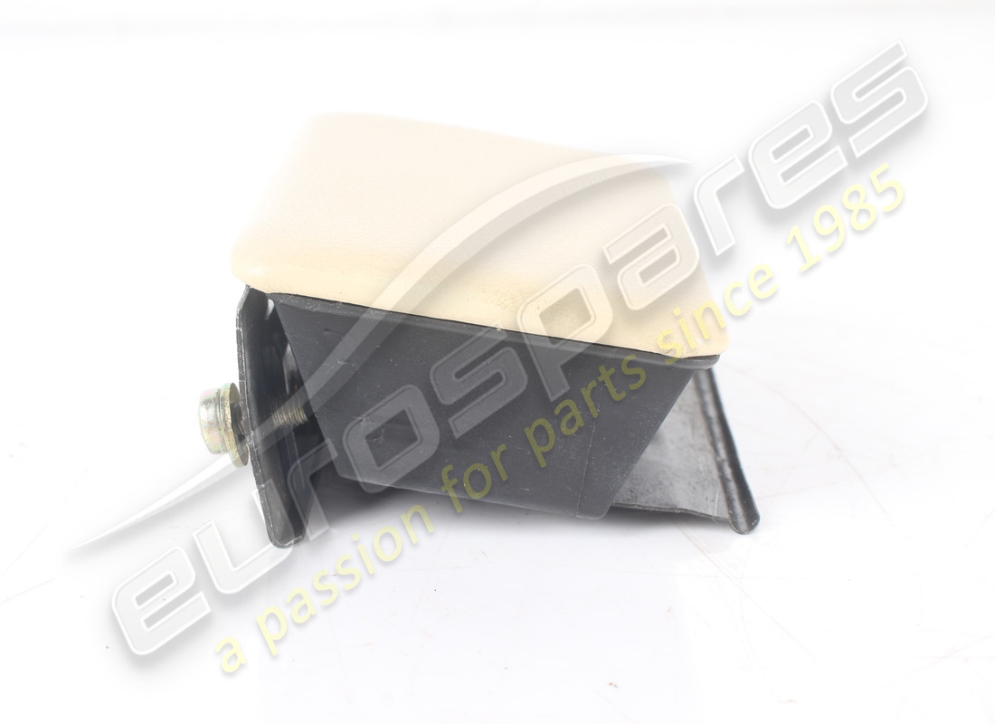 used maserati maserati part 378951412. part number 378951412 (2)