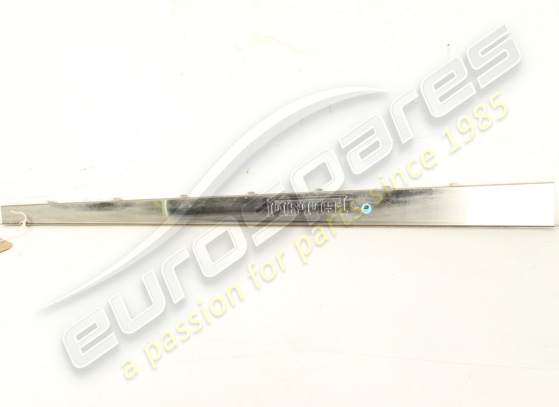 used ferrari rh kick plate insert. part number 65221600 (3)