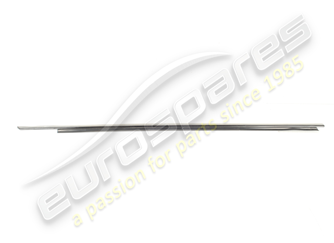 USED FERRARI RH WEATHER STRIP MOULDING . PART NUMBER 60635300 (1)