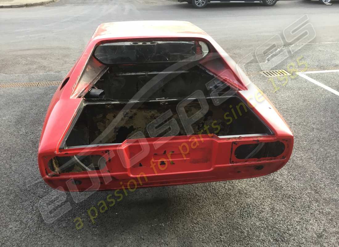 used eurospares ferrari 308 gt4 dino (1979) rhd bodyshell & chassis. part number eap1390100 (4)