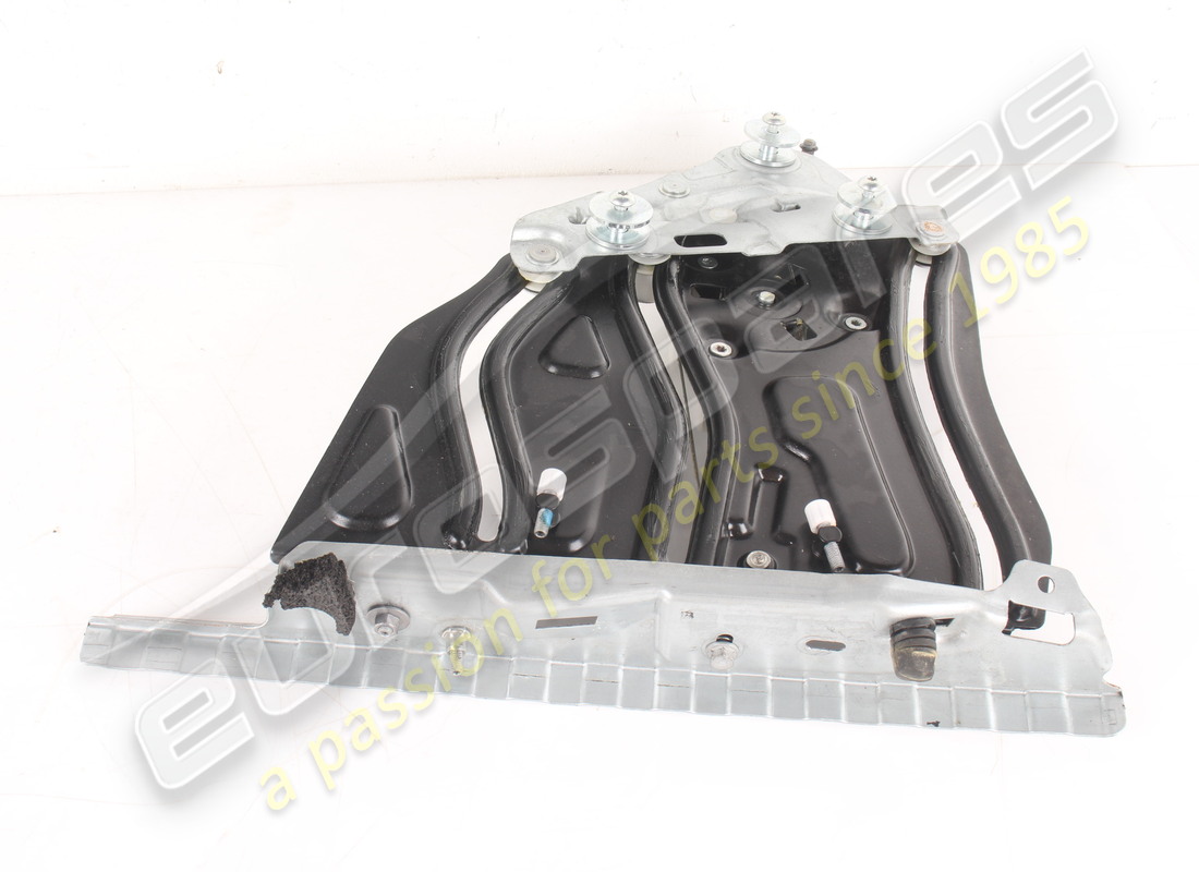 used ferrari rear lh glass lift. part number 69875800 (4)