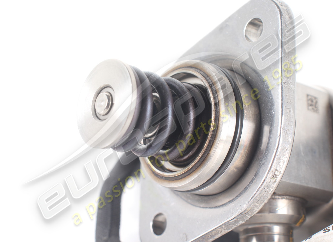 USED FERRARI FUEL PUMP. PART NUMBER 341610 (5) used ferrari fuel pump. part number 341610 (5)