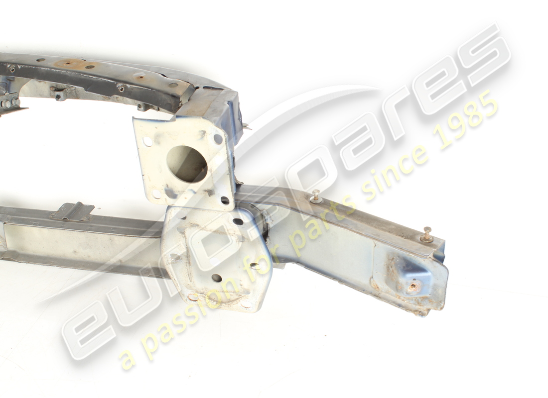 damaged maserati front bull bar. part number 980139329 (7)