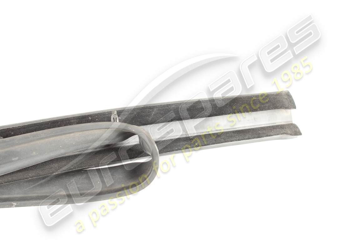 USED FERRARI LH DOOR INNER PERIMETER SEAL. PART NUMBER 81304700 (2) used ferrari lh door inner perimeter seal. part number 81304700 (2)