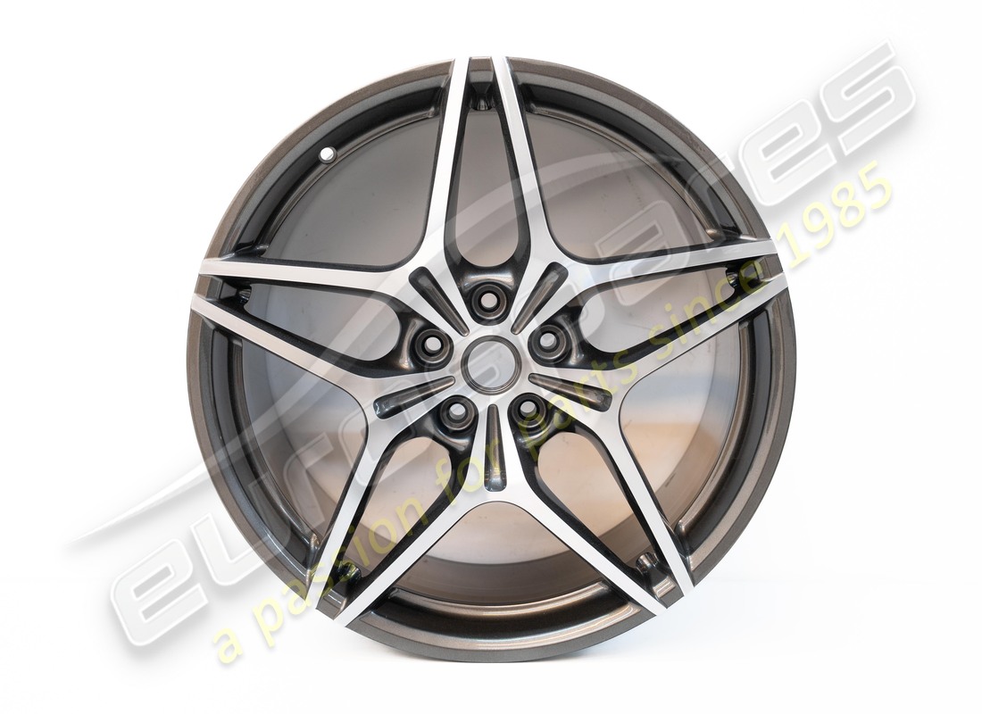 RECONDITIONED FERRARI REAR WHEEL 20 INCH . PART NUMBER 303335 (1) RECONDITIONED FERRARI REAR WHEEL 20 INCH . PART NUMBER 303335 (1)