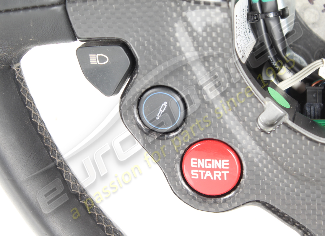 used ferrari complete steering wheel. part number 84844400 (3)