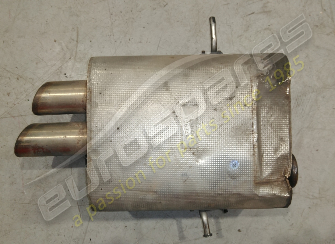 damaged ferrari lh rear silencer. part number 156348 (1)