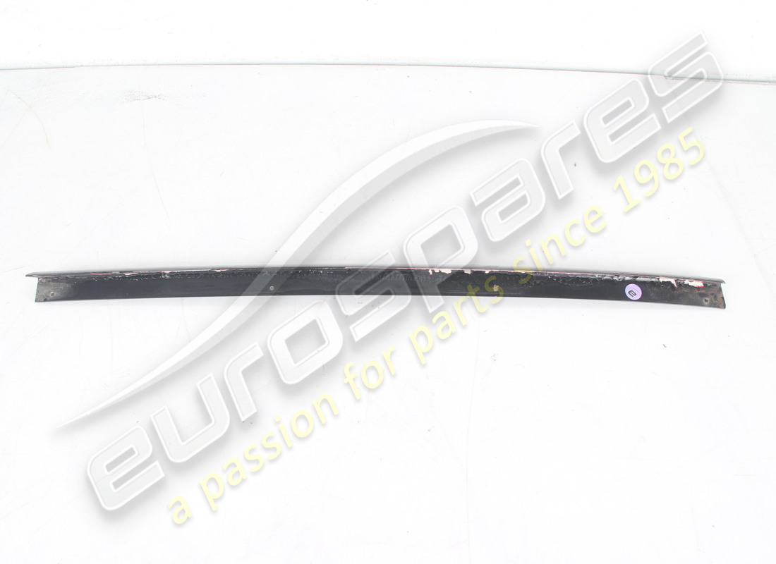 used ferrari rh moulding gts. part number 60872500 (2)