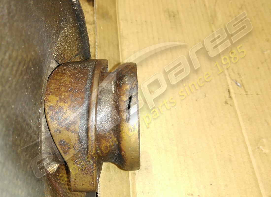 damaged ferrari lh rear silencer. part number 156348 (2)