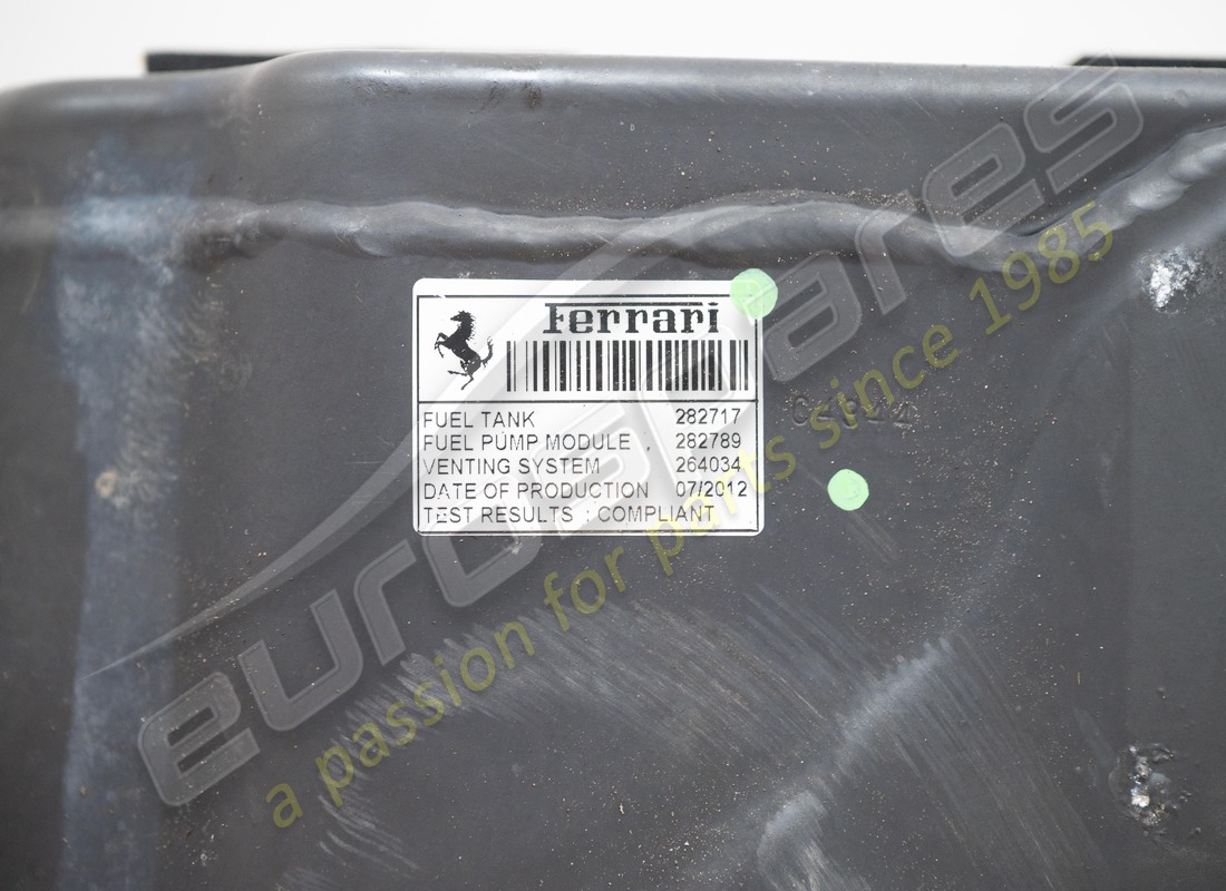 used ferrari fuel tank. part number 282718 (7)