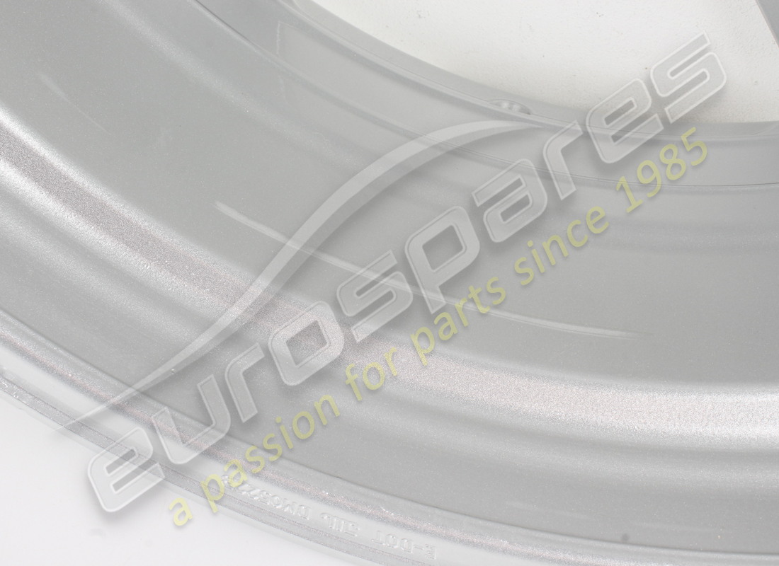 reconditioned ferrari front rim. part number 280505 (5)