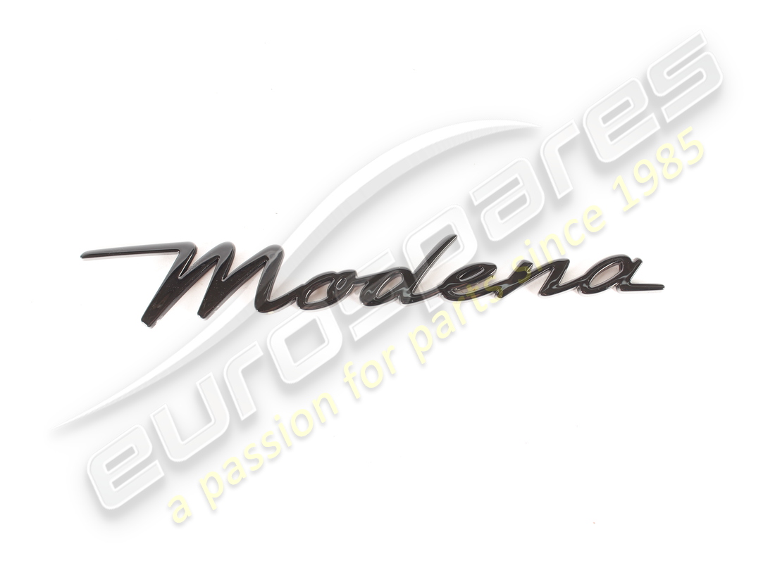 USED Maserati RH FRONT SIDE LOGO MODENA . PART NUMBER 670157086 (1)