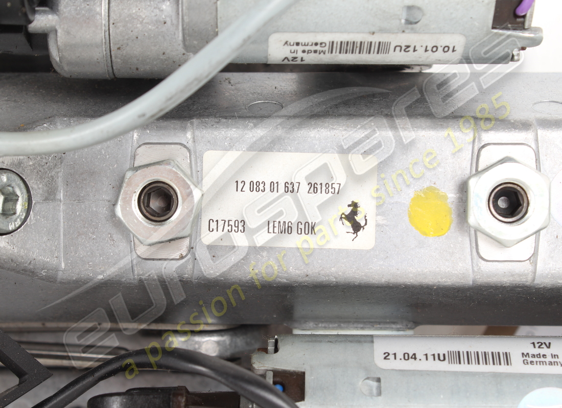 used ferrari complete steering column. part number 261857 (7)