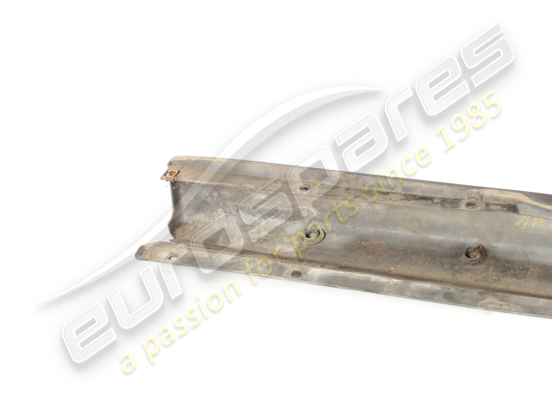 used maserati lh side skirt. part number 980000907 (7)