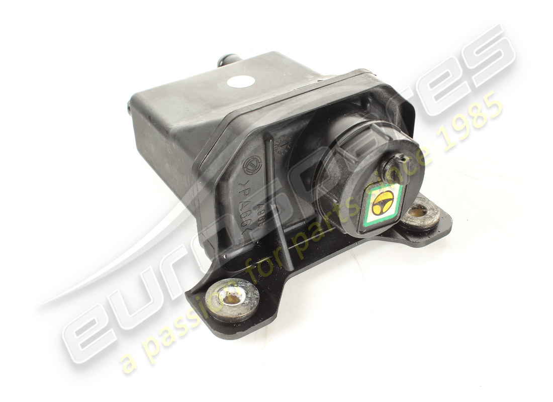 damaged ferrari complete power steering fluid. part number 292342 (1)