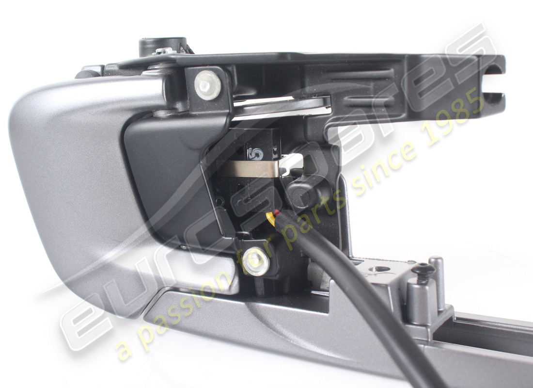 used ferrari complete rh door handle. part number 88554400 (2)