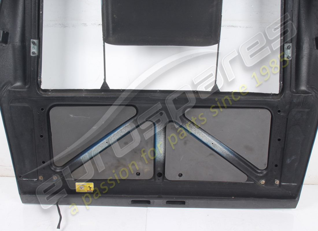 USED FERRARI REAR BONNET. PART NUMBER 61900300 (7) used ferrari rear bonnet. part number 61900300 (7)