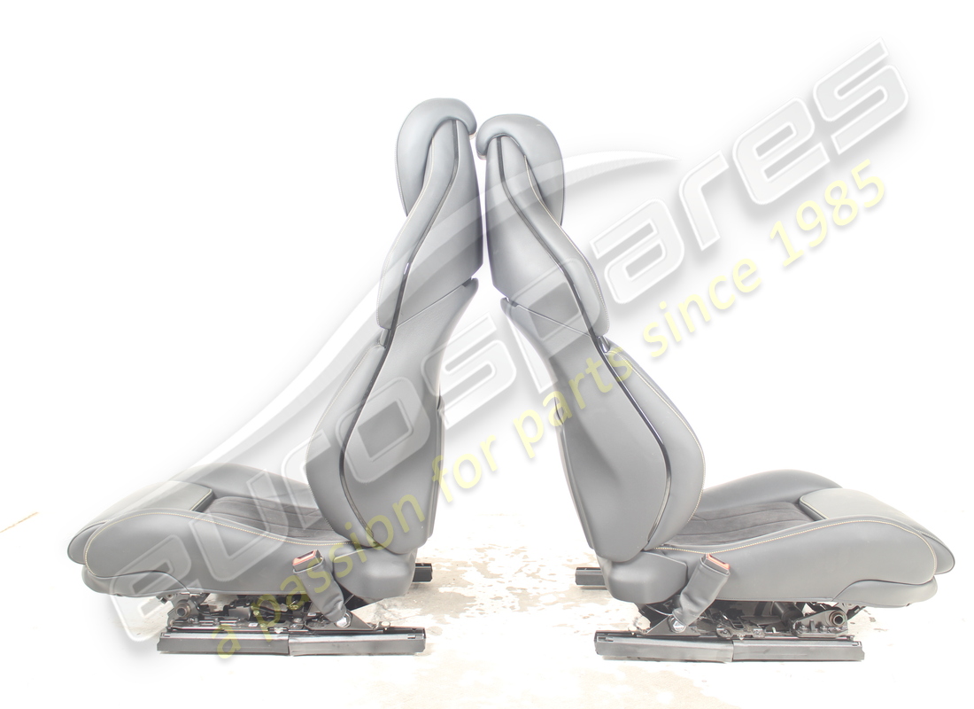used eurospares complete set of front & rear seats. part number eap1564145 (17)