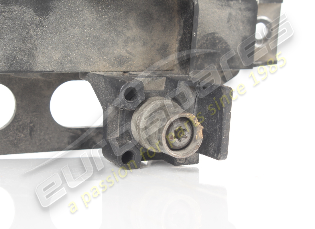 used ferrari battery retainer complete wi. part number 272464 (3)