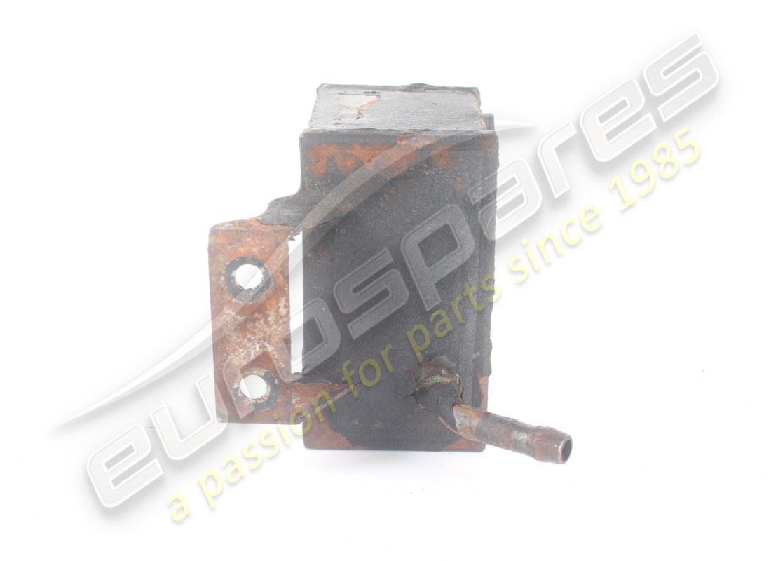 USED MASERATI OIL SEPARATOR. PART NUMBER 573984900 (3) used maserati oil separator. part number 573984900 (3)