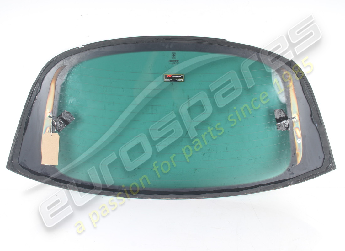 USED FERRARI REAR SCREEN. PART NUMBER 86869700 (3) used ferrari rear screen. part number 86869700 (3)