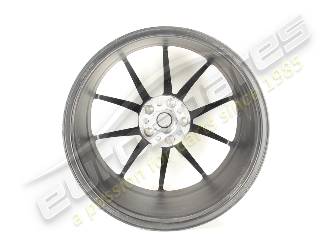 used ferrari rear wheel. part number 323895 (3)