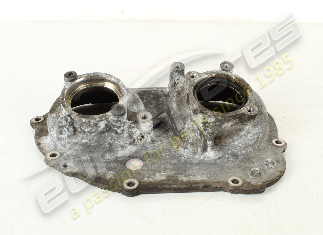 used lamborghini cover. part number 06m109285f (2)