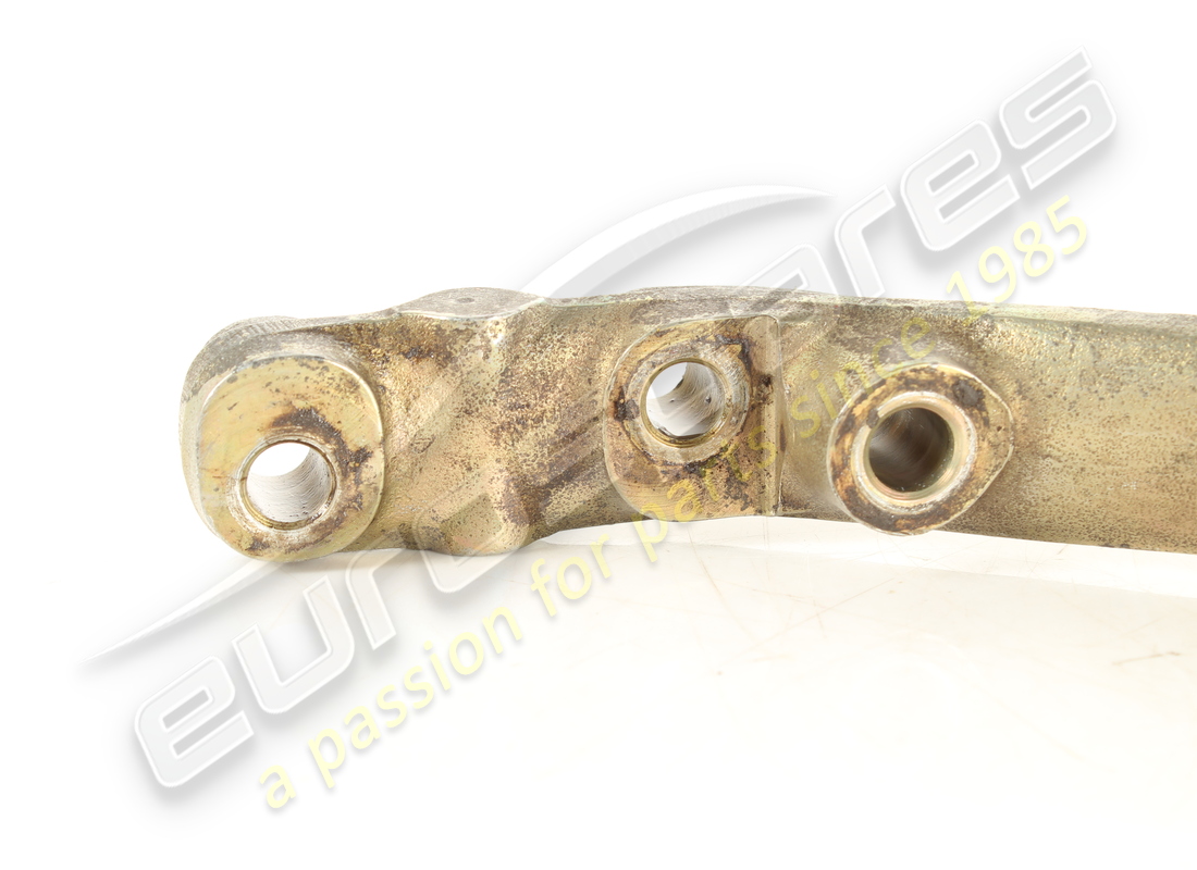 USED FERRARI RH UPPER ARM. PART NUMBER 125683 (2) used ferrari rh upper arm. part number 125683 (2)